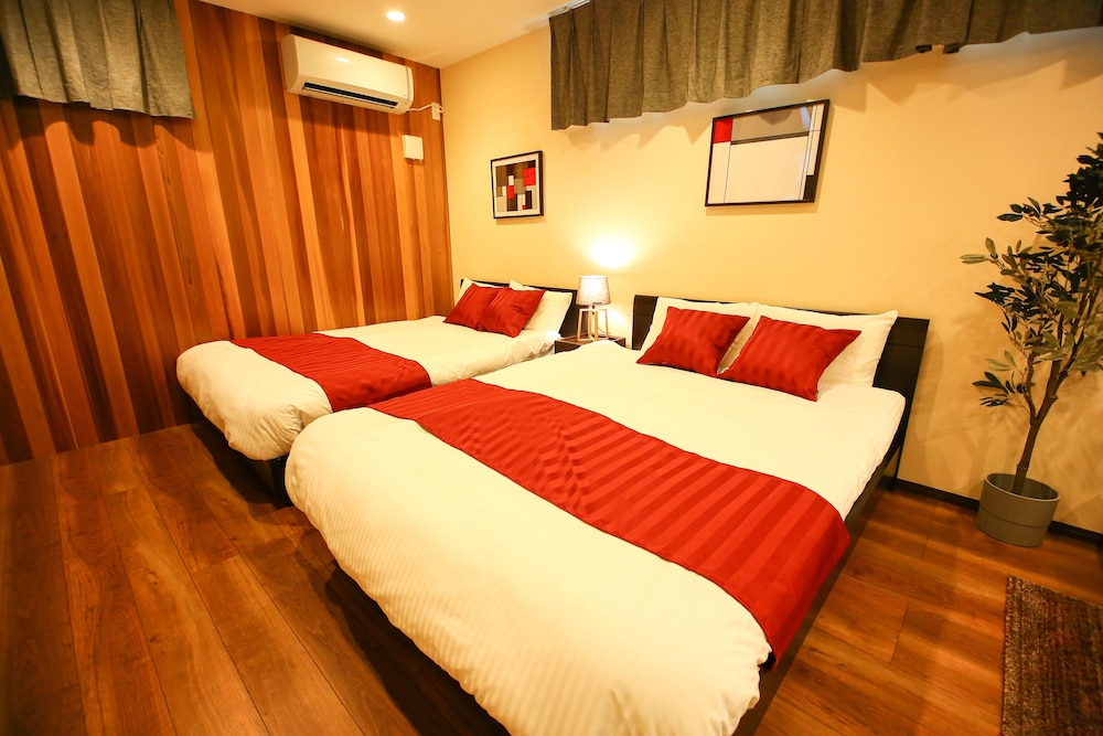 Prime Room Beppu Root view 2