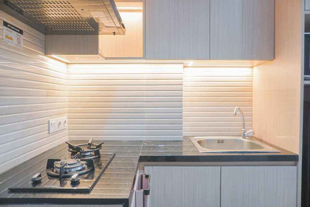 High Floor 1BR at Vasanta Innopark Apartment near MM2100 and Cibitung