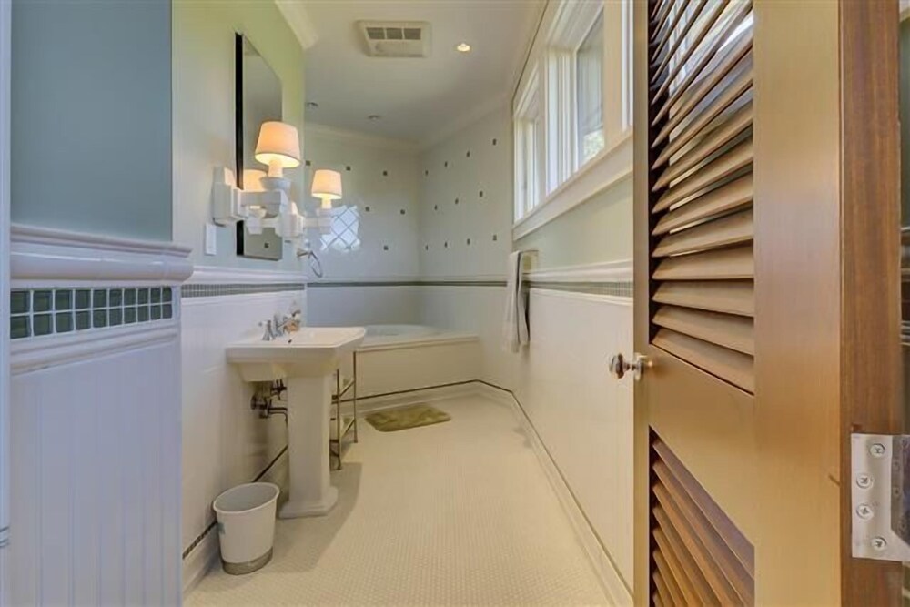 38 Windjammer Court at The Sea Pines Resort view 5