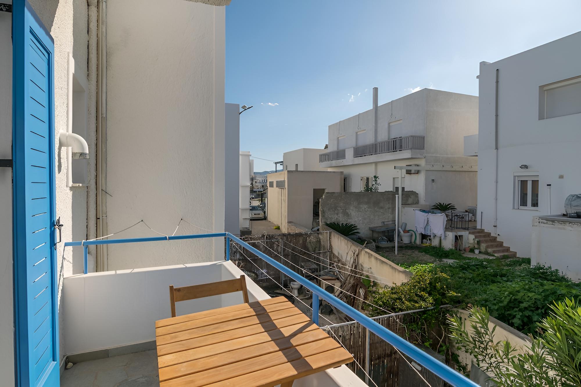 Tilemachos Rooms & Studios