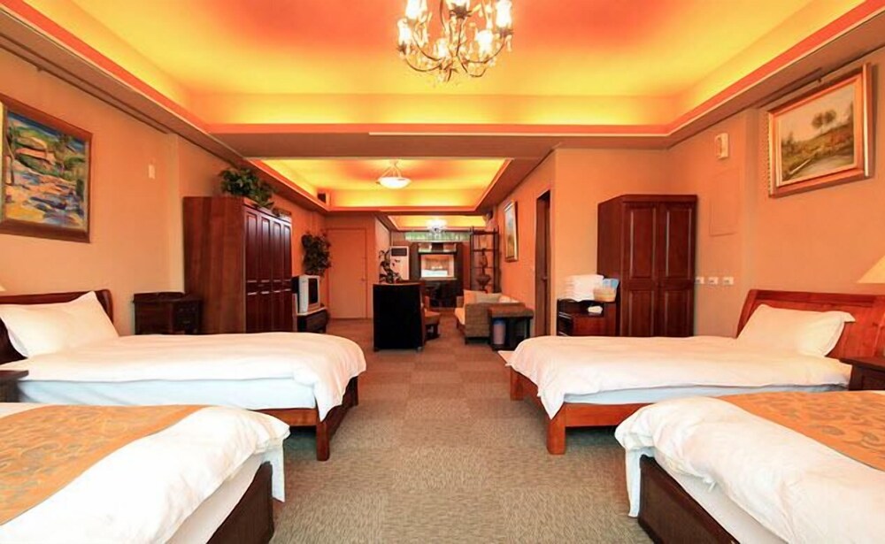 Mei Lun 85 Bed and Breakfast