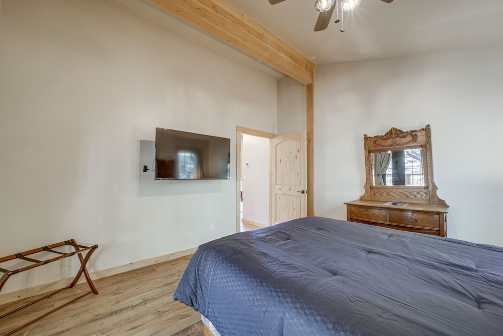 Payson Vacations - Airy Pine Cabin w/ Wraparound Deck Near Trails! - Property Image 2