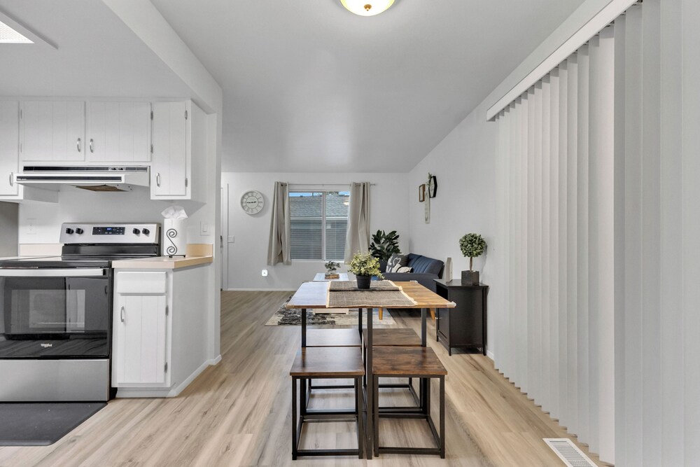 Central Bellevue Guesthouse, photo 24