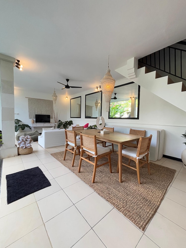 Villa Mandari