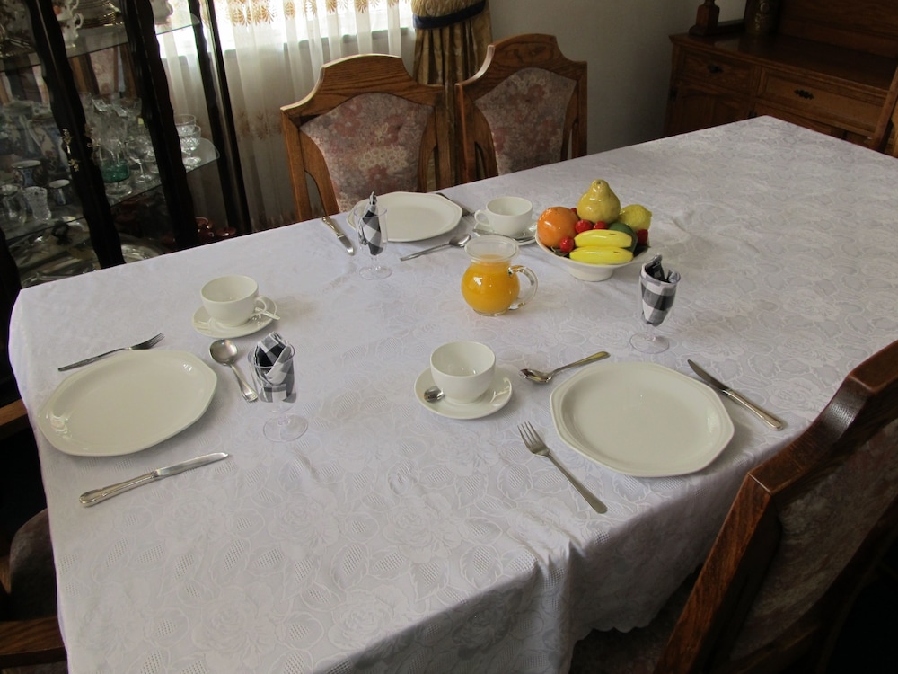 Maru's Bed And Breakfast