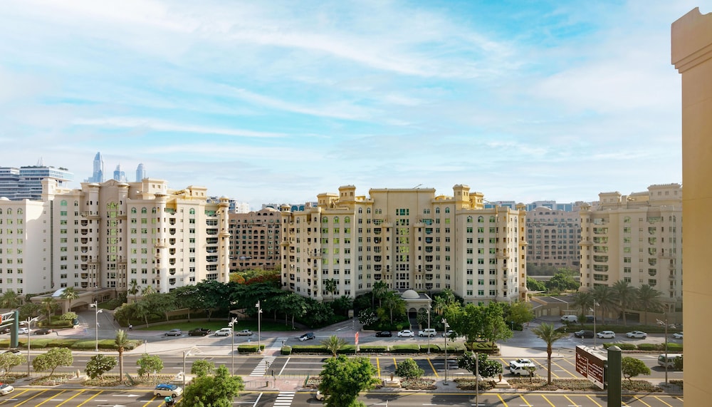 Dream Inn - Shoreline Al Sultana