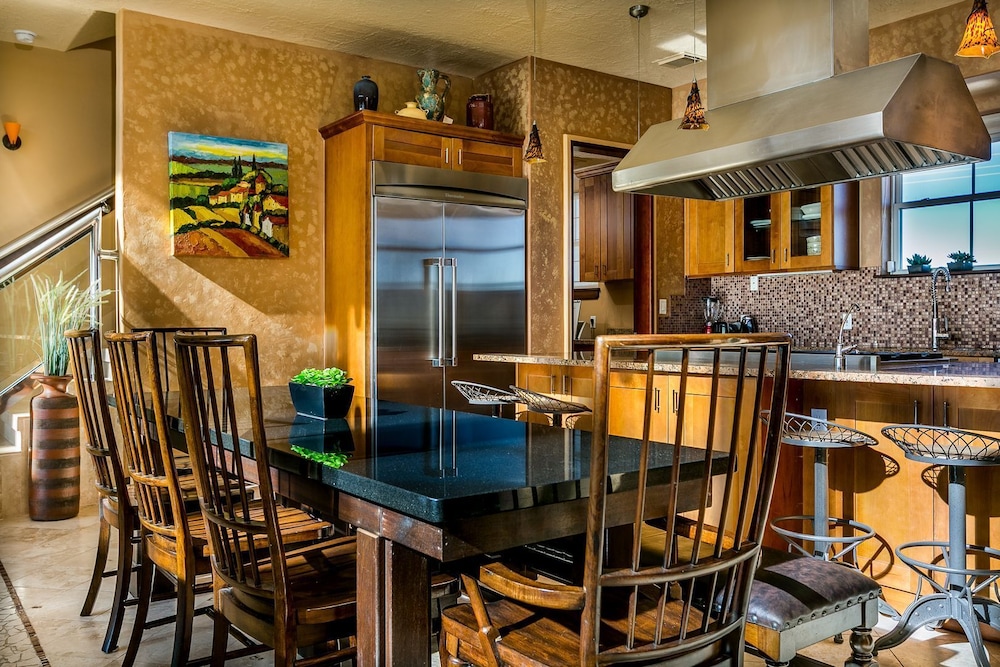Paradise At Last by Ryson Vacation Rentals