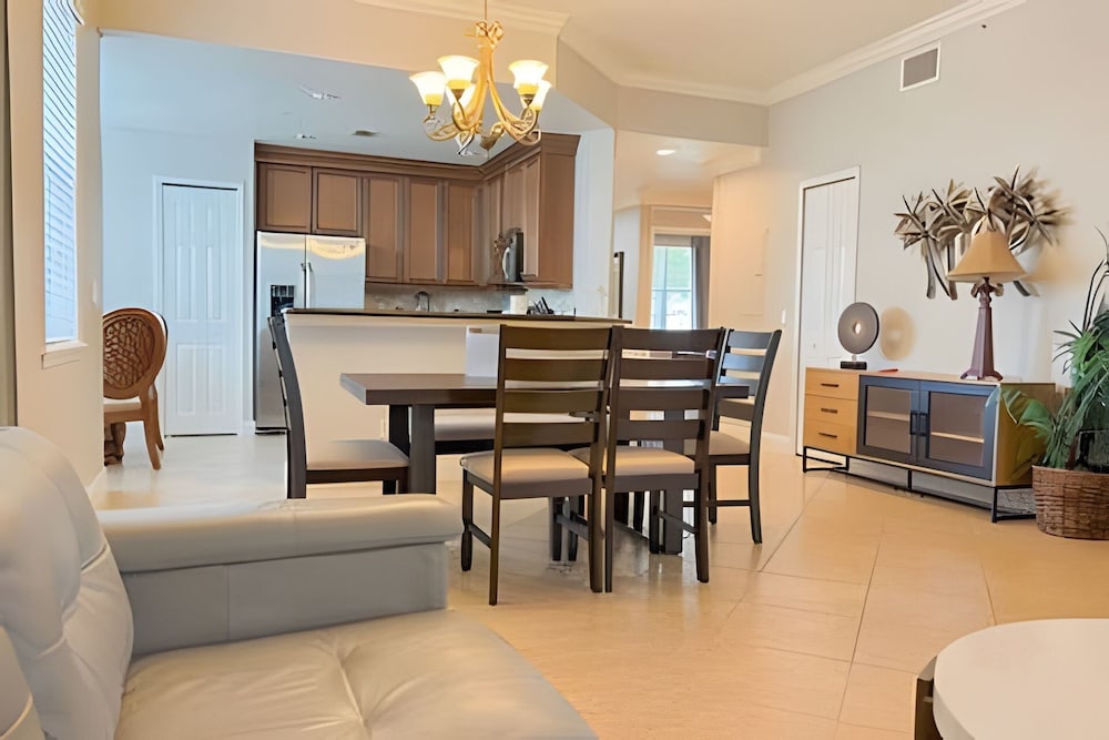 Modern 3BR Condo Reunion Resort + Pool Access