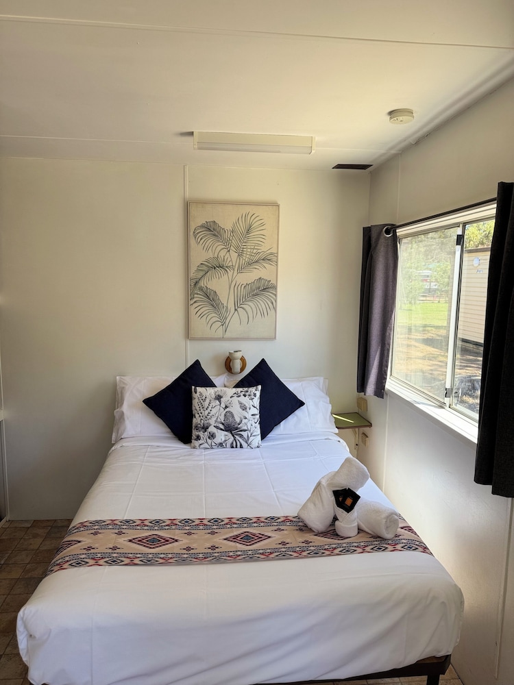 Hay Caravan Park