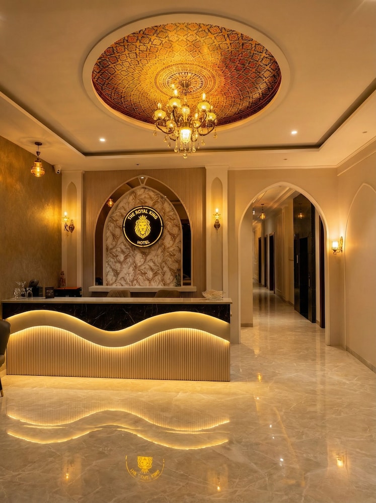 Hotel The Royal King