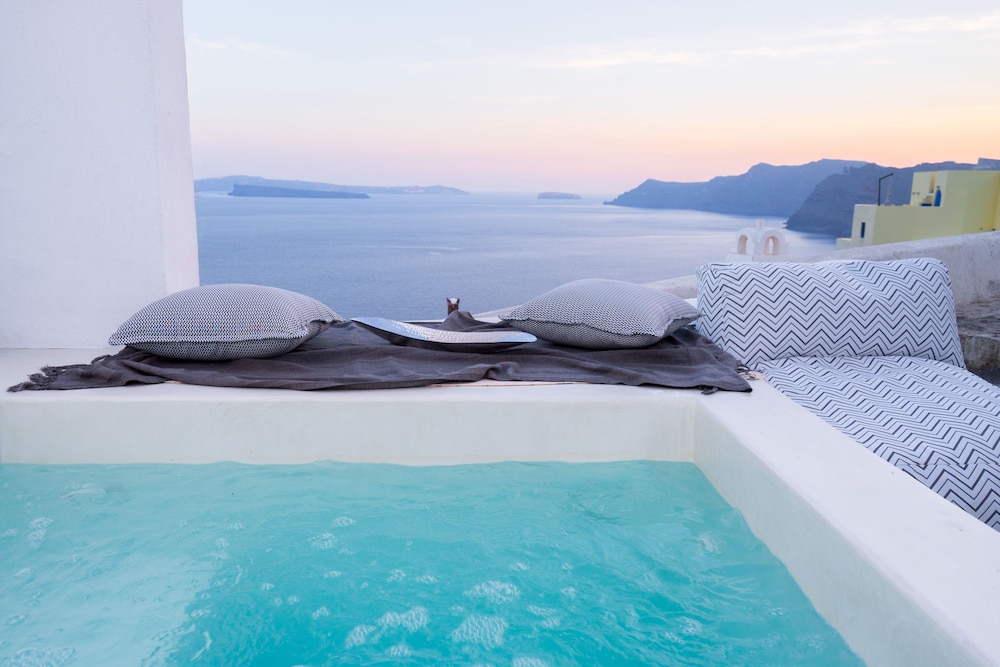 Gaia Suites