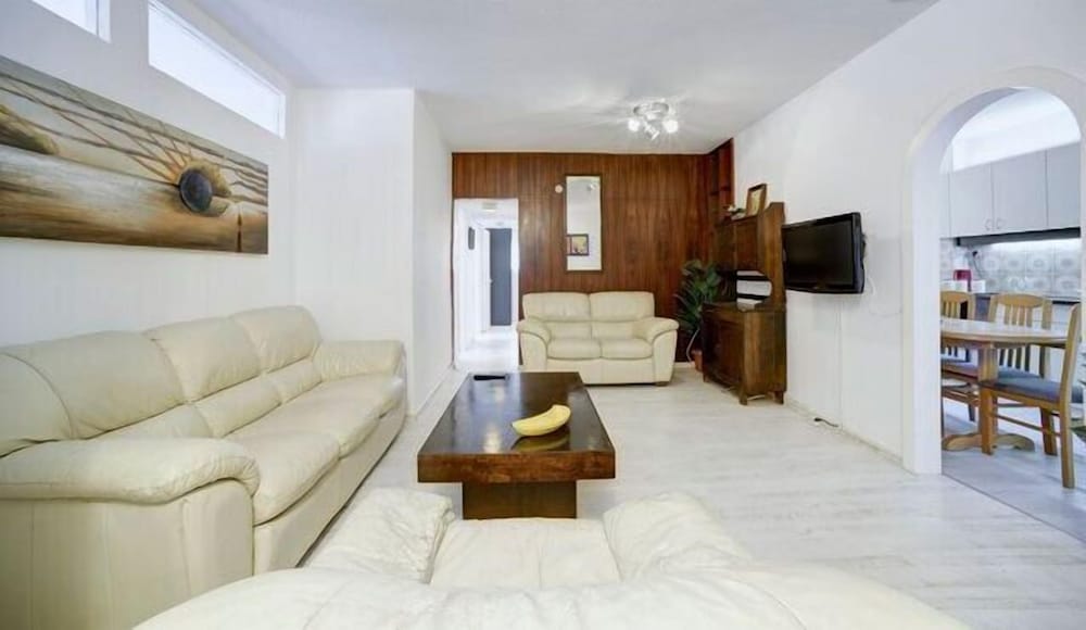 Tel-Aviving Apartments