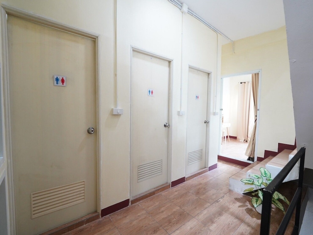 EZ Sleep at Ratchada 19 - Image 4