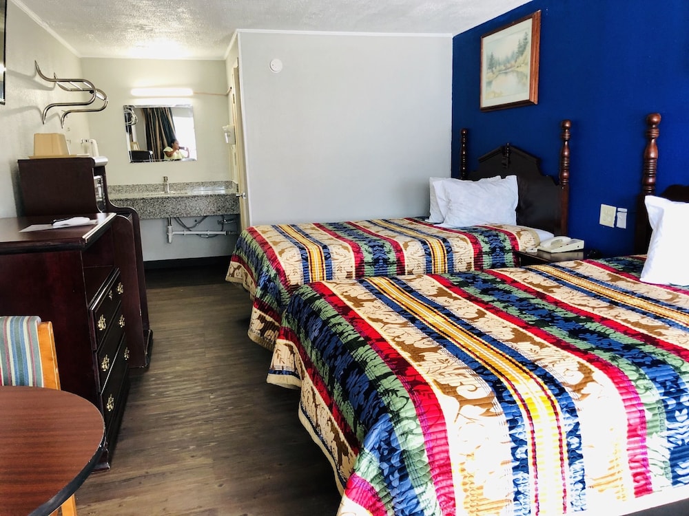 Linwood Motel - Property Image 7