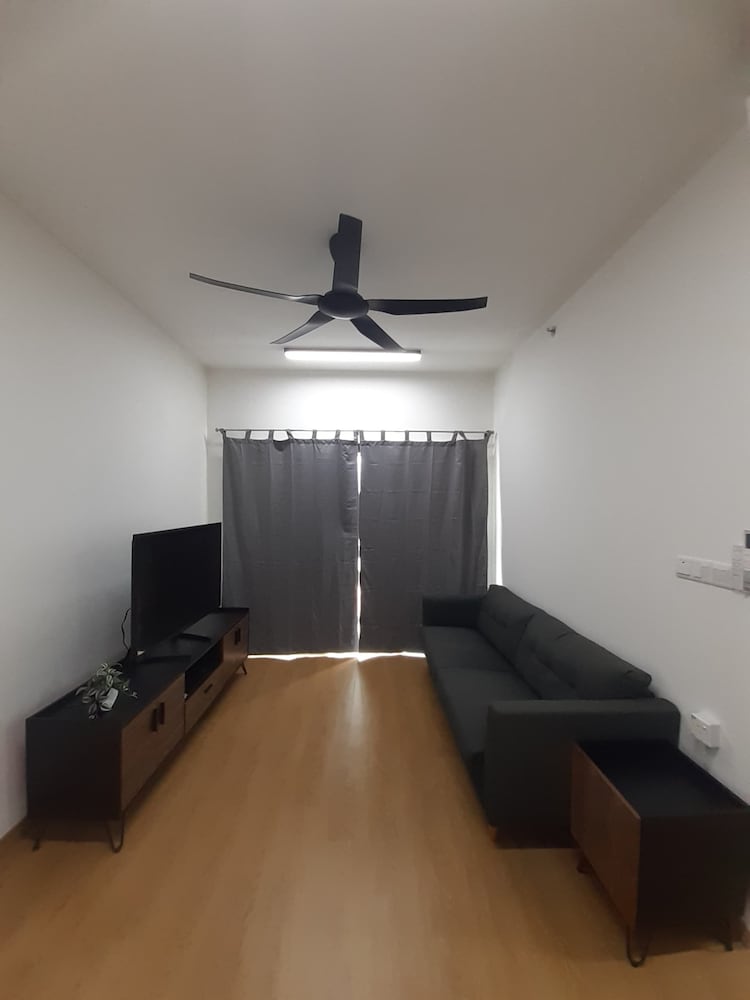 Maya Bay Residences
