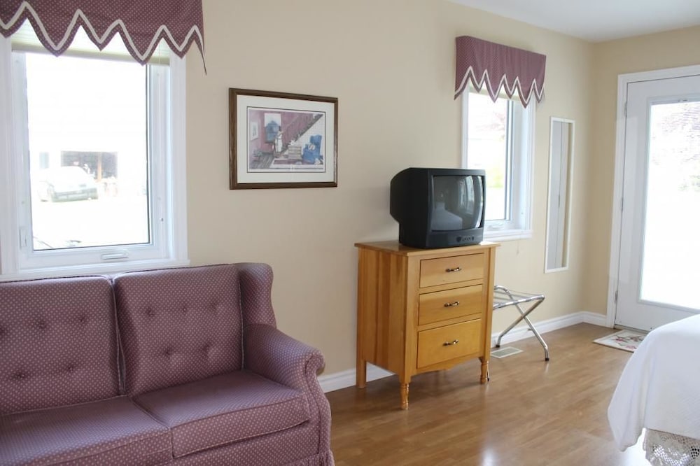 Mackenzie House B&B by Elevate Rooms