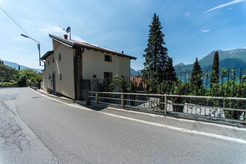 Residenza Decimina