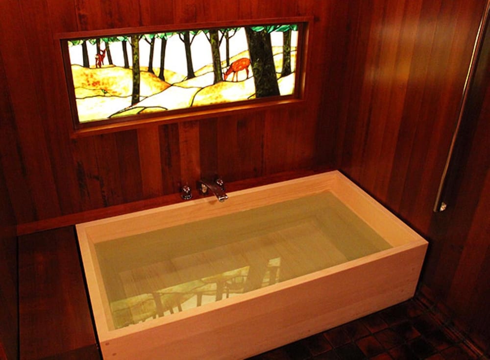 Tsukihitei Ryokan