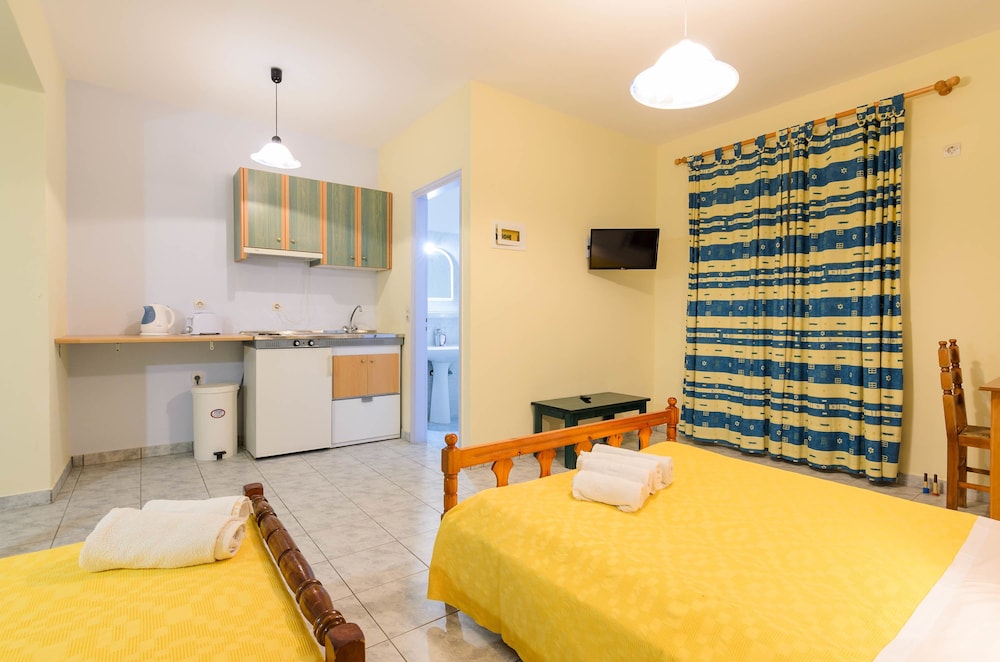 Regina Apartments
