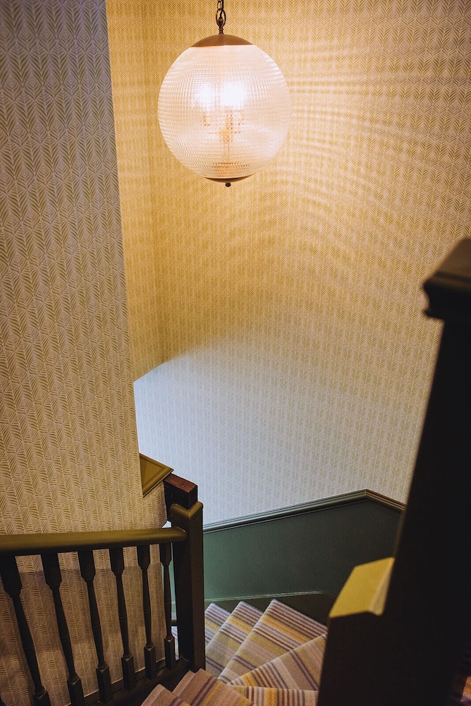 Guildford Vacations - The Drummond at Albury - Property Image 18