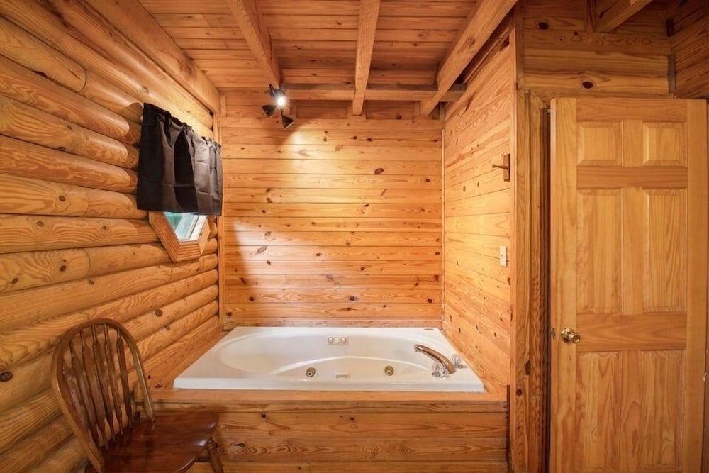 Er25 - Country Days 2 Bedroom Cabin