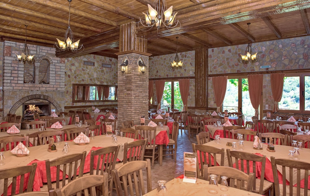 Oneiro Resort