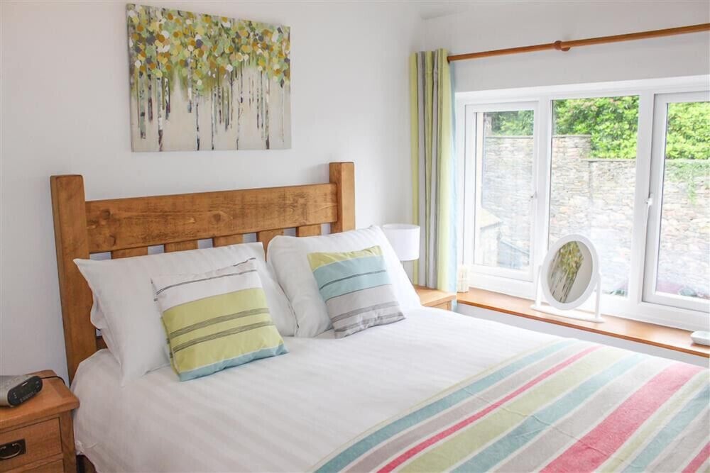 Four Seasons Cottage