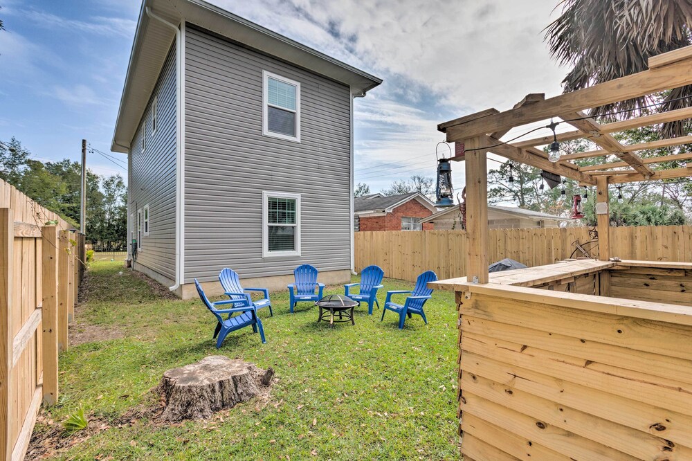 Idyllic Pensacola Home w/ Yard + Fire Pit!