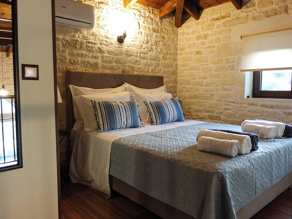 ReCrete - Retreat in Crete