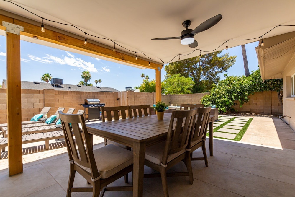Blue Tides Getaway - Private Pool & Fire Pit