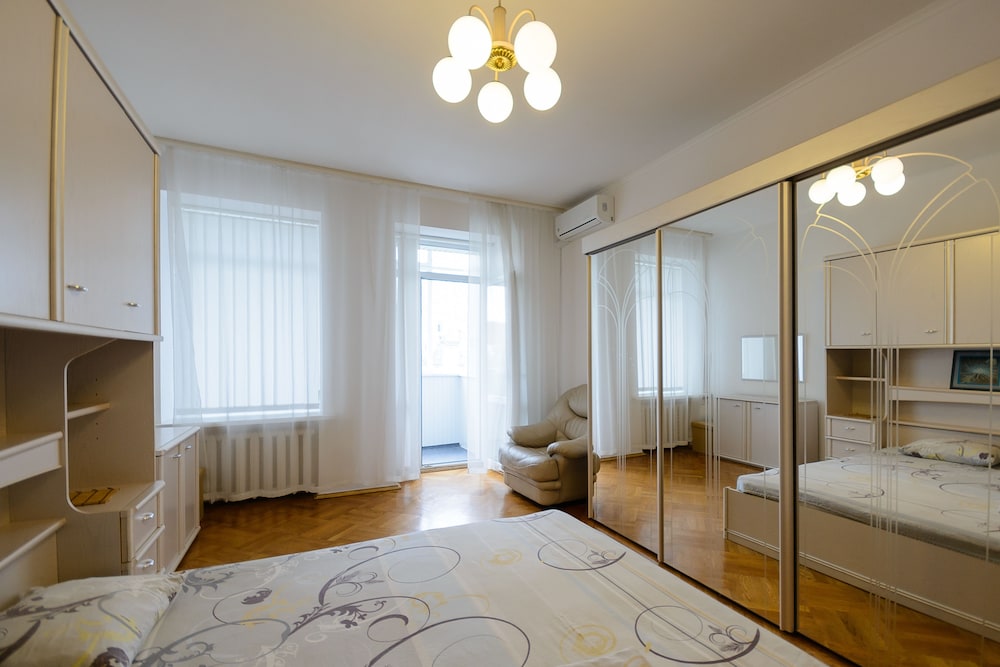 Kiev Accommodation Hotel Service