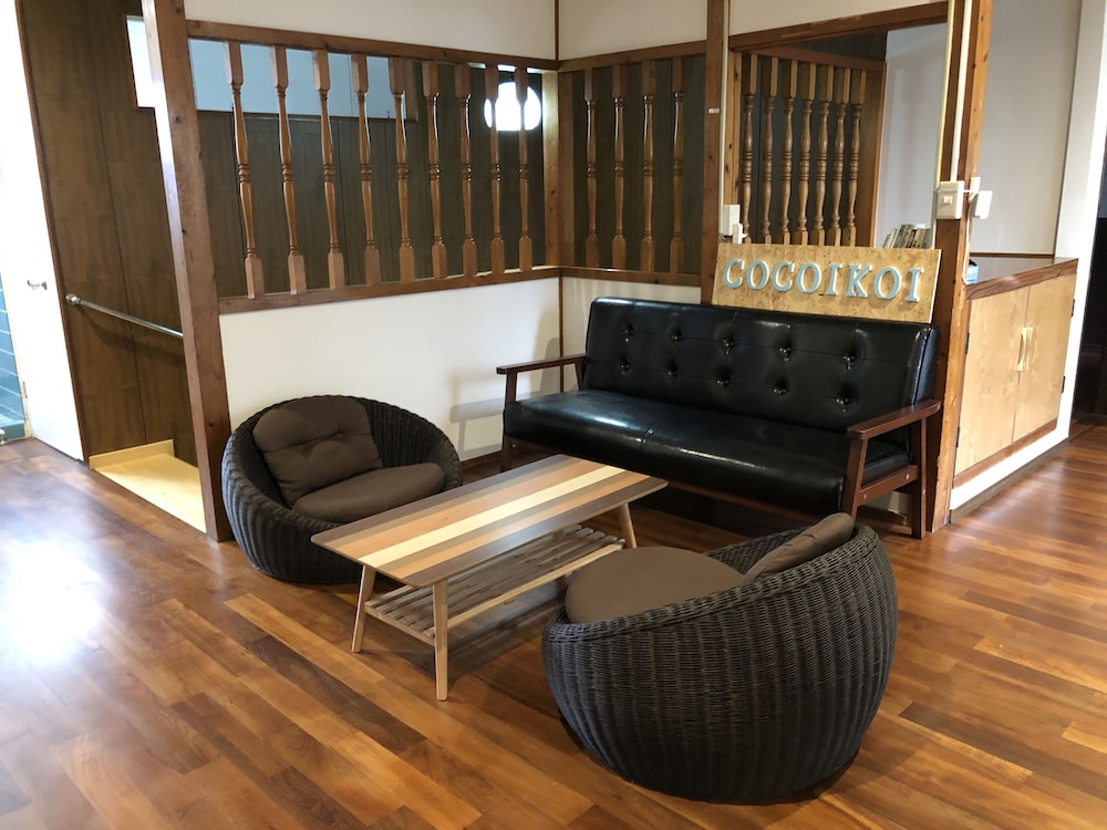 Miyakojima guest house cocoikoi - Hostel view 2