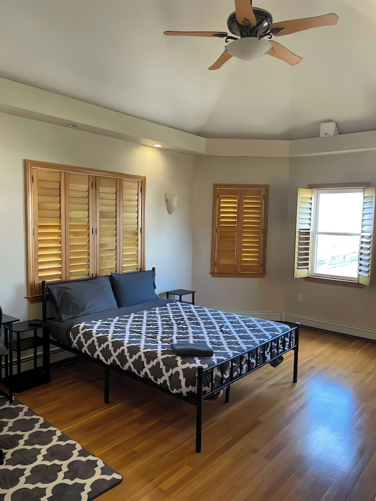 Homestay In Boston -