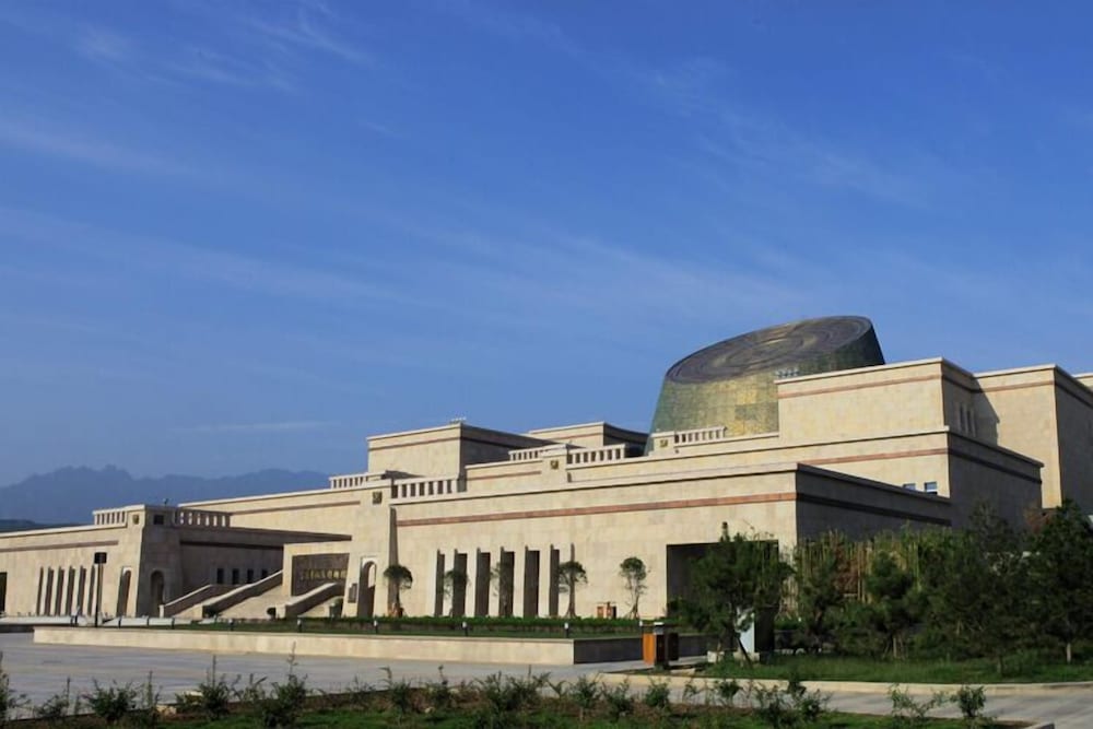 Baoji Jianguo Hotel