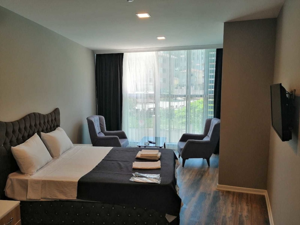 Plus Park Suit & Otel - Image 8