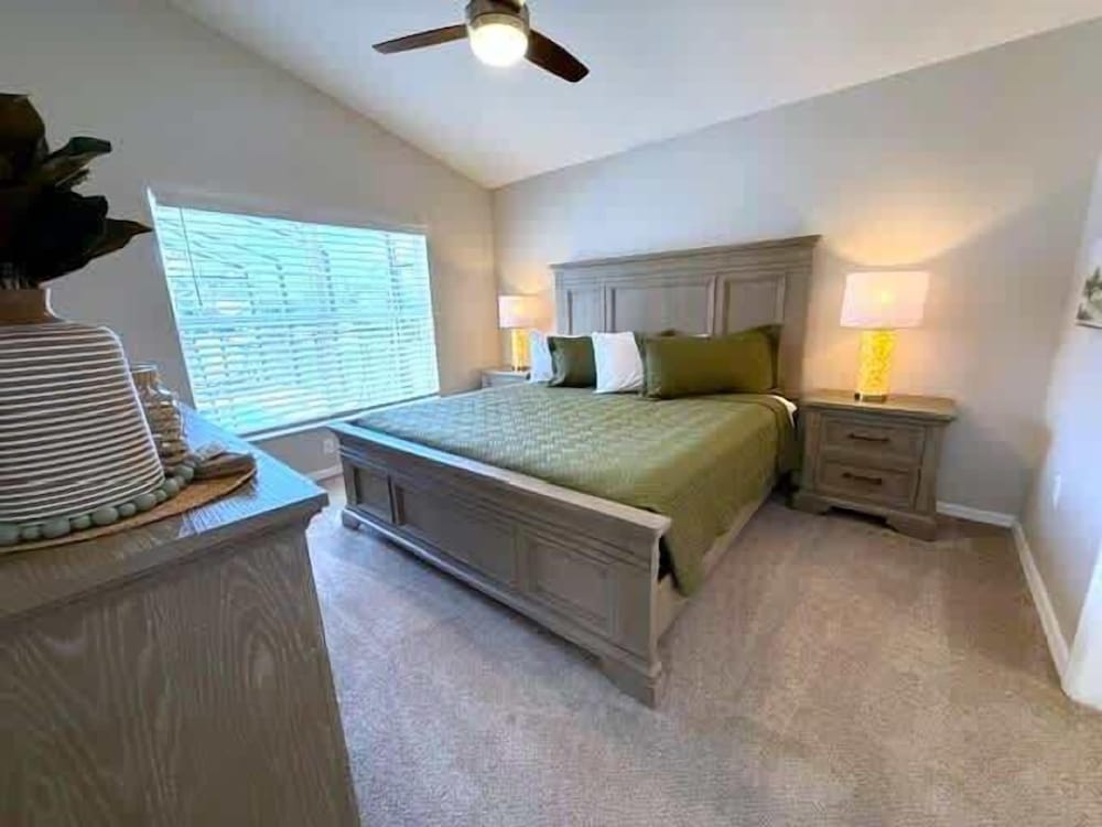 South Facing Updated Southern Dunes Villa