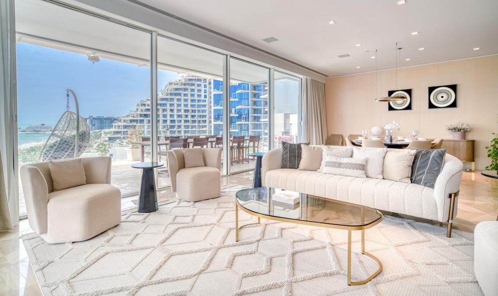 Five Palm Jumeirah 4BR Penthouse w Private Pool