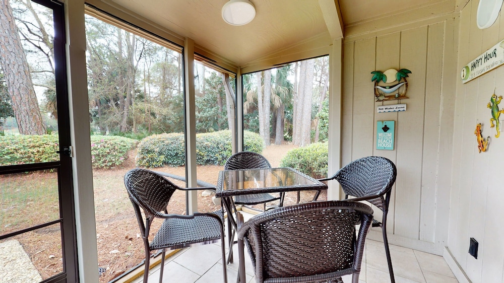 Augusta Village Sandestin by Gibson BR