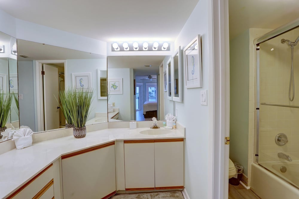Land's End 5-203 Gulf-bay Front - Premier