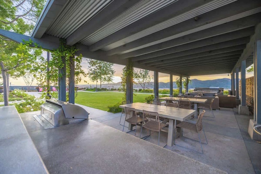 @ Marbella Lane - Curated 5BR in Upscale RMV Haven