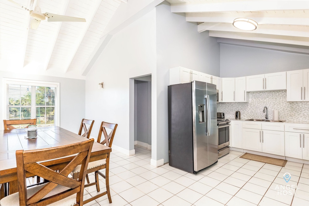 Bright & Roomie Bottle Creek Apts - Photo 5