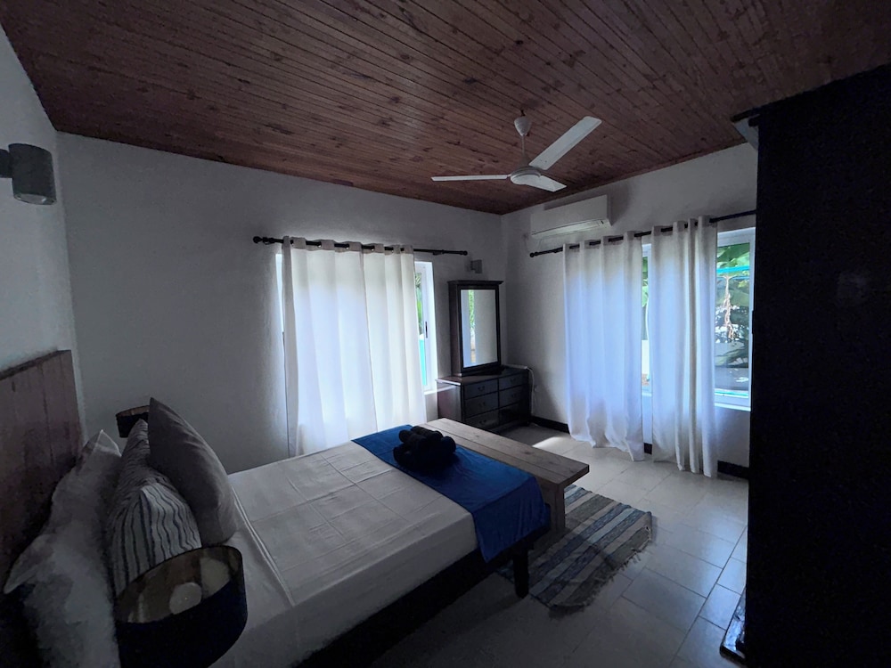castaway lodge