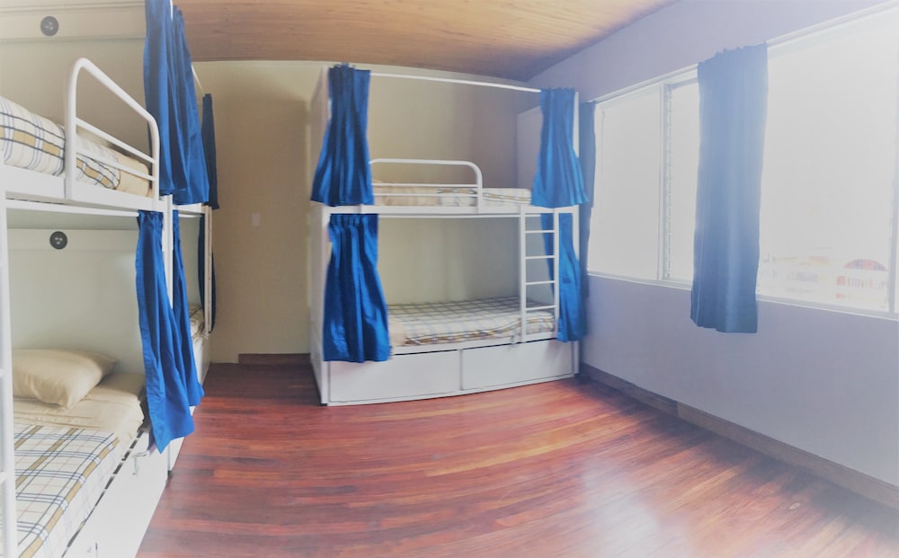 Costa Rica Backpackers - Hostel