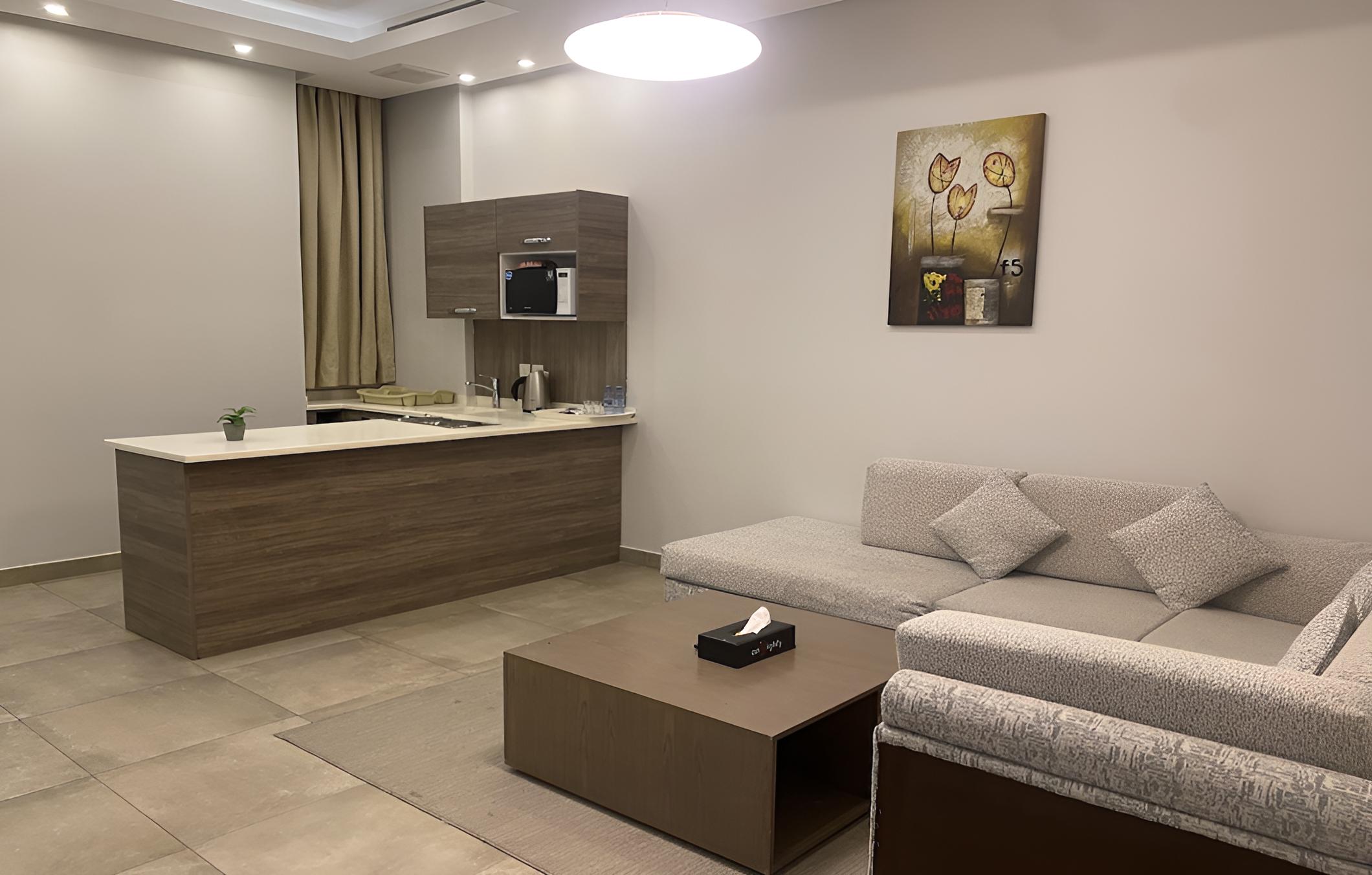 180 Degrees Hotel Almalqa