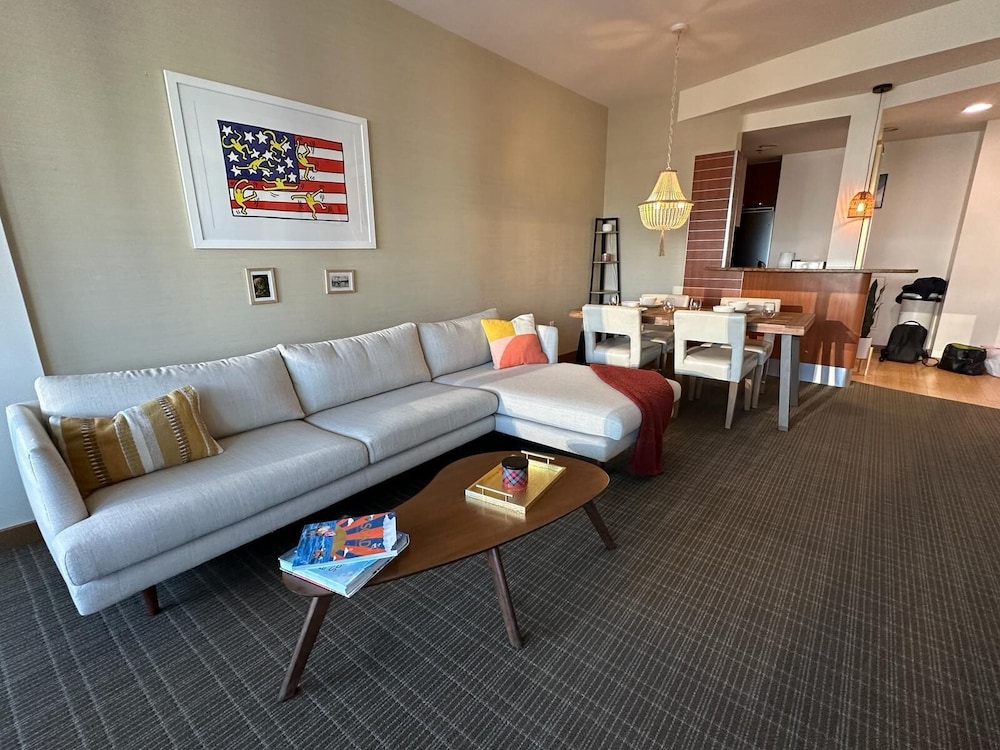 Brickell Floor 31 Sea View-Free Parking by Palermo Home