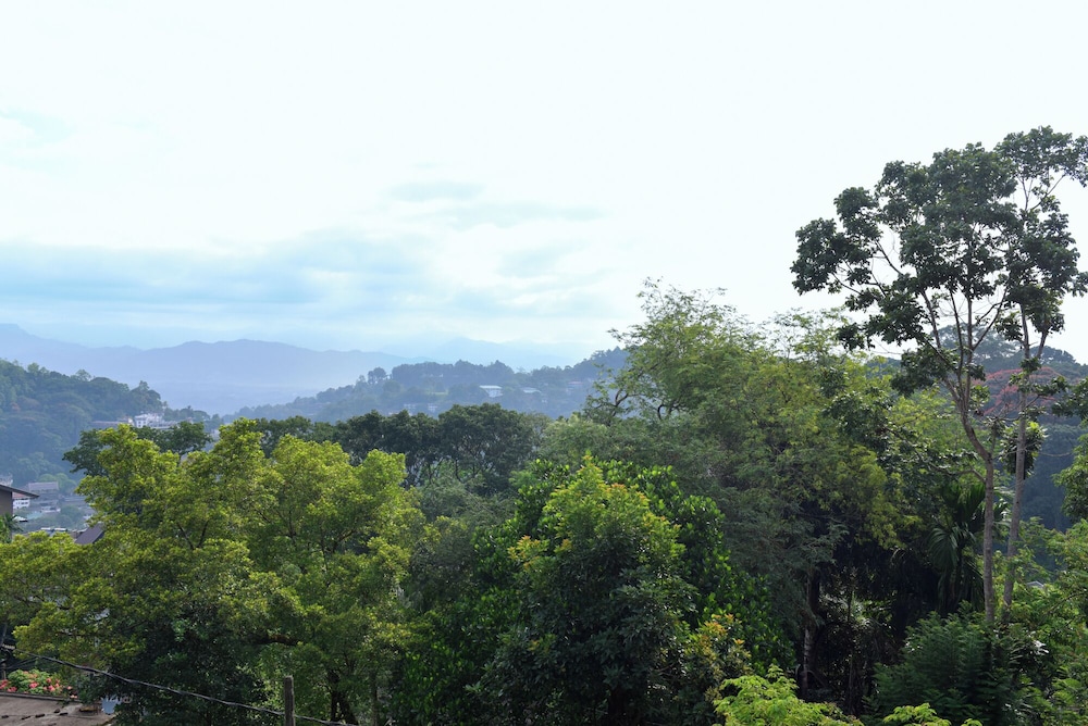Thimira Mist - Mountain-View Home