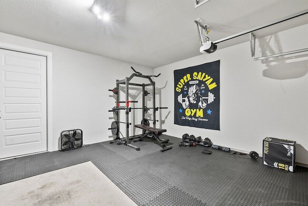 Spacious Cozy 4B Home in Frisco