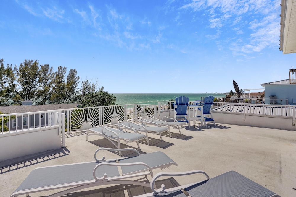 Sunset Point Beach House