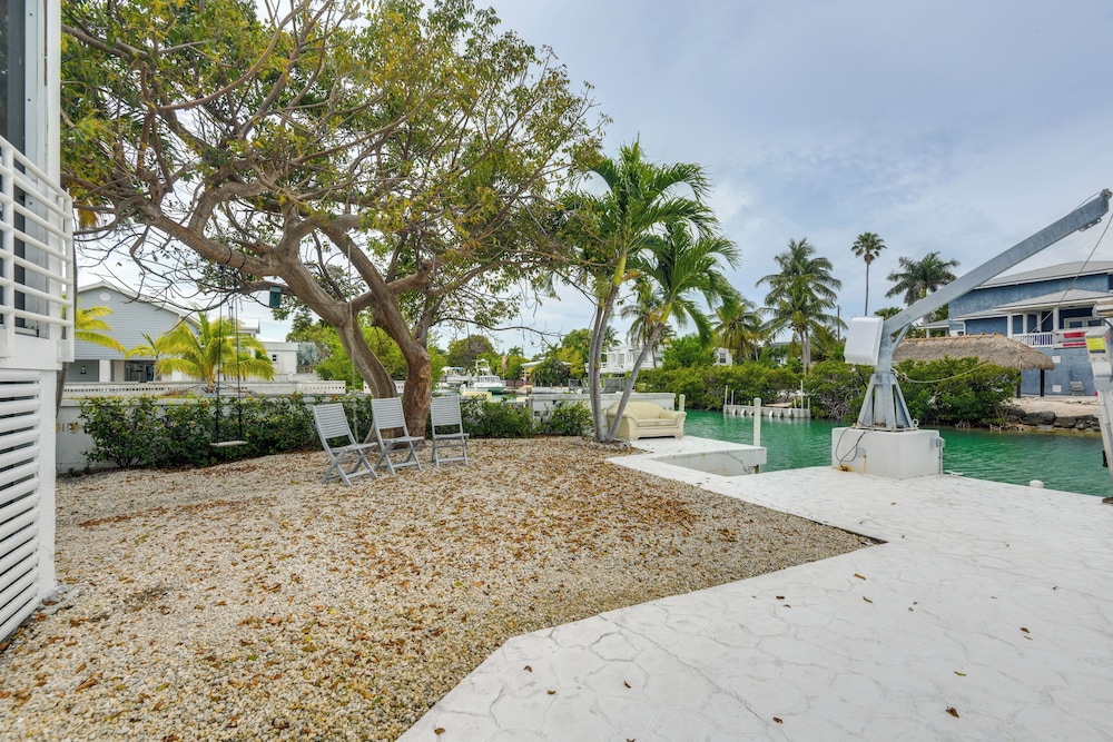 Dock + Balcony: Serene Big Coppitt Key Escape