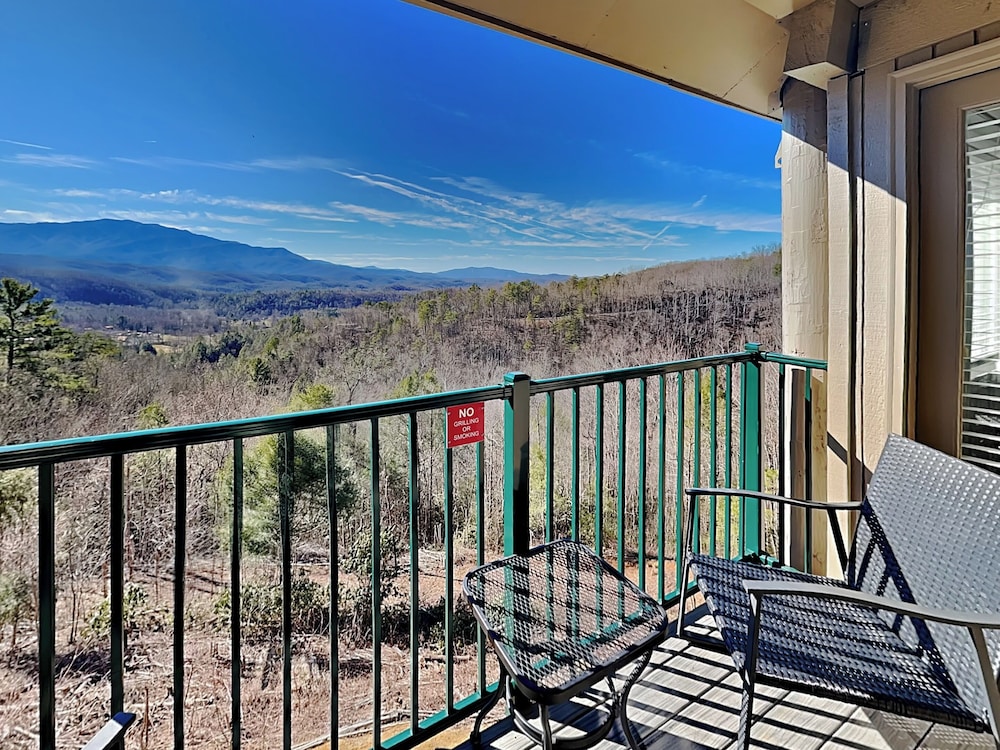 Mountain Vista by Jackson Mountain Rentals